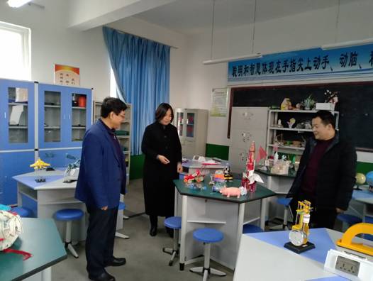 2018-11-14 betway88西汉姆联去东党初级中学扶贫收条IMG_20181114_121252